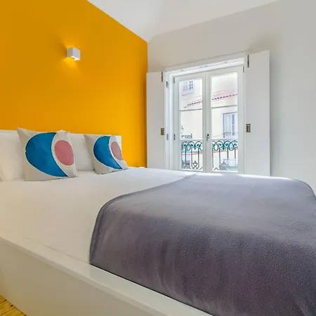 Design In Typical Alfama Apartment Lissabon