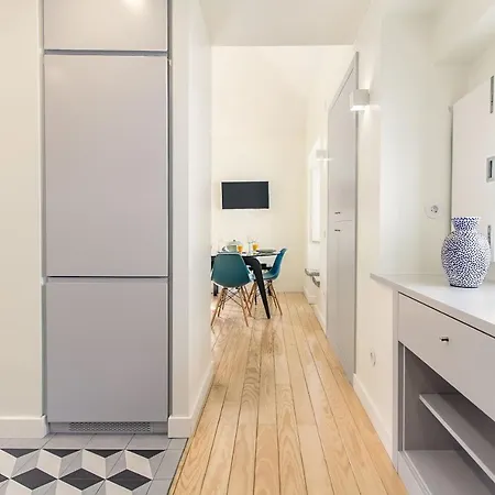 Design In Typical Alfama Lissabon